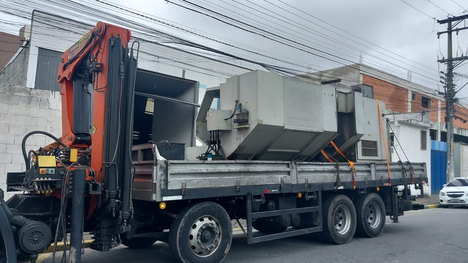 Imagem ilustrativa de Serviço de transporte de equipamentos